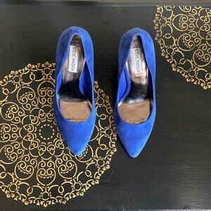 Steve Madden Cobalt Suede Pumps, size 8